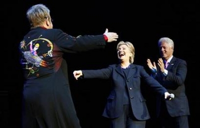 2008_04_09t225958_450x287_us_usa_politics_clinton_elton.jpg