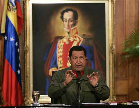 6_22_chavez_bolivar_051508.jpg
