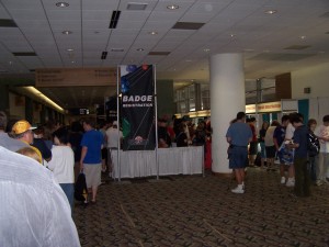 standing-in-line standing-in-line