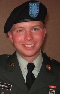 Brad-Manning-in-uniform