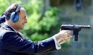 chuck-schumer-shooting-a-tech-9