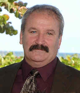 Jerry Alan Vroombout