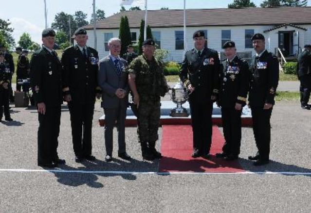 atl-nr-trophy-156T-639x439