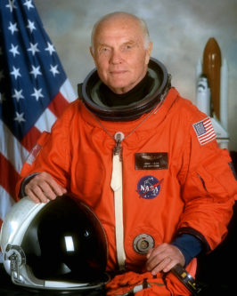 800px-JohnGlenn