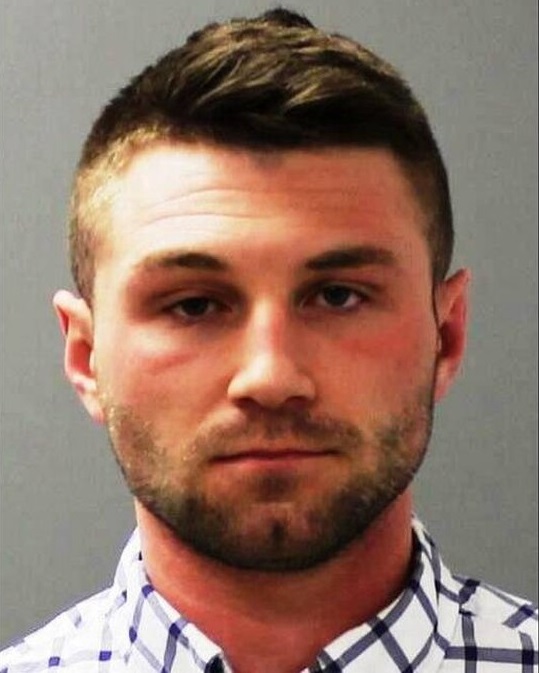 Air Guardsman Posed as CIA agent