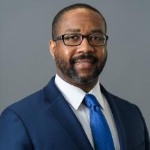 Pentagon to Monitor Military Social Media for ‘Extremist and Concerning Behavior’