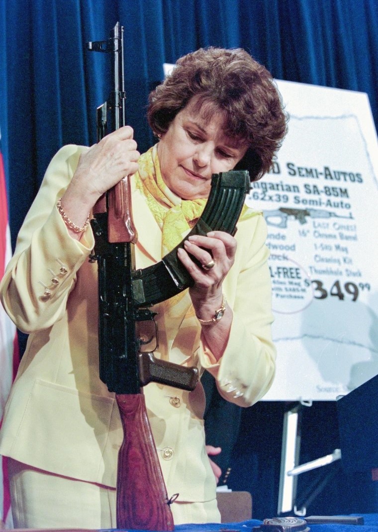 Dianne Feinstein… dead.
