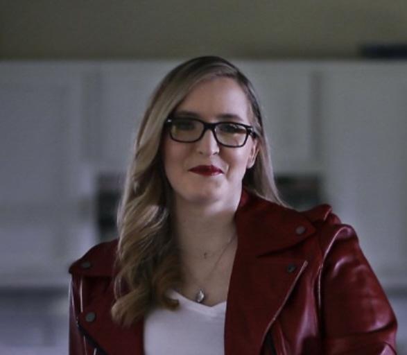 Tennessee Woman Indicted for Stolen Valor